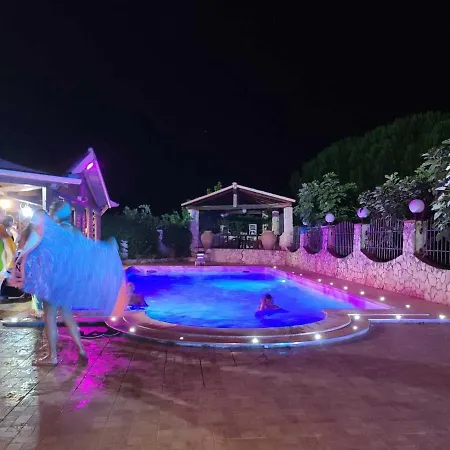 Riccio - La Cantina Del Contadino 3*